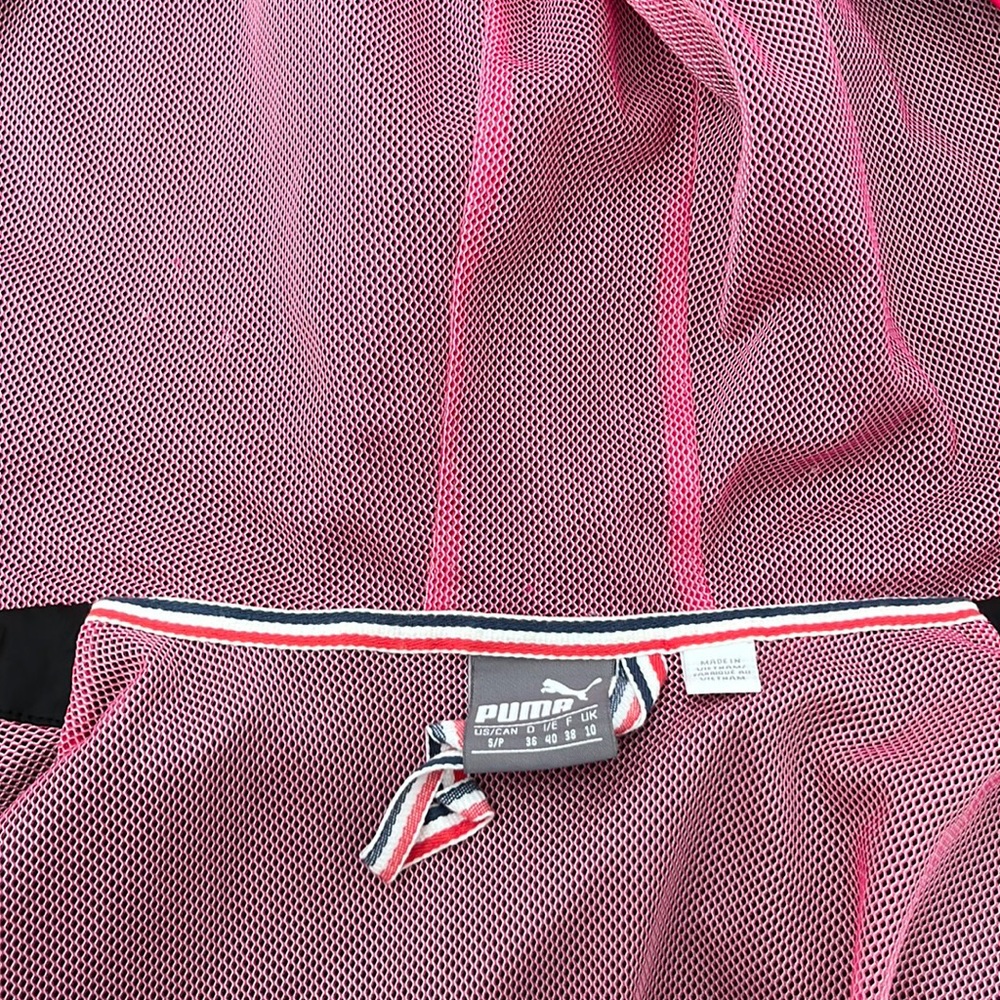 Puma coat small - Picture 6 of 8